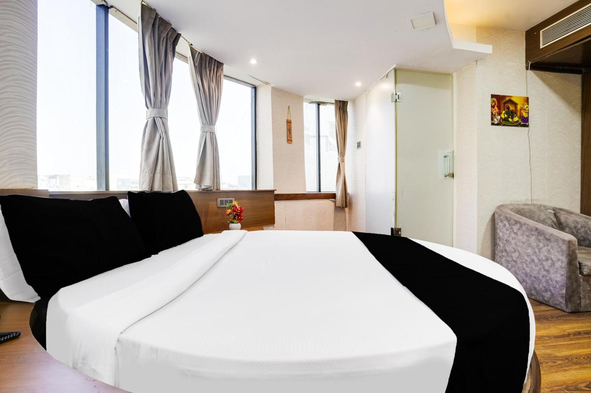 Super Collection O Andheri Near Western Express Highway Bombaim Exterior foto